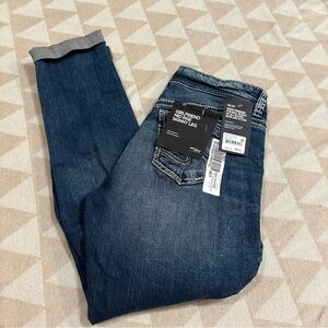 Silver jeans indigo wash Girlfriend Mid Rise Skinny Leg Jeans